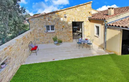 Gïte L'Atelie, Maison 4 personnes à Saint Victor La Coste - Photo 2