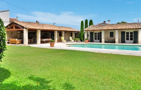 Le Mazet D'Estelan Et Son Anne, Maison 10 personnes à Barbentane - Photo 3