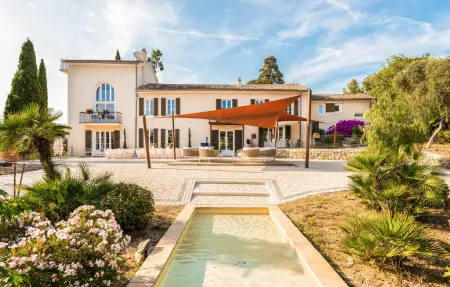 Mas Des Bonnettes, Maison 22 personnes à Le Pradet - Photo 1