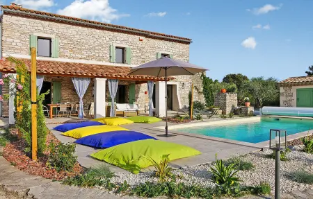 Mazet Solaris, Maison 8 personnes à Orgnac l'Aven - Photo 3
