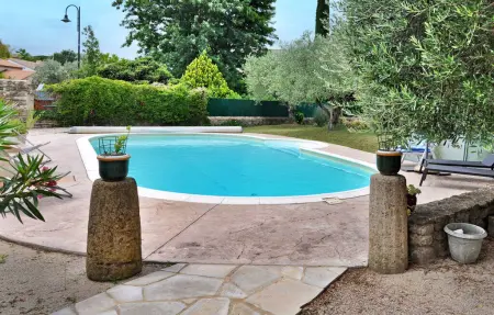La Villa Des Fleurs, Maison 8 personnes à Cavillargues - Photo 10