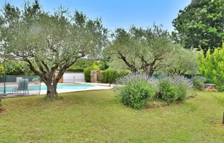 La Villa Des Fleurs, Maison 8 personnes à Cavillargues - Photo 17