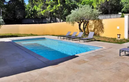 La Villa De Gadagne, Maison 6 personnes à Châteauneuf De Gadagne - Photo 4