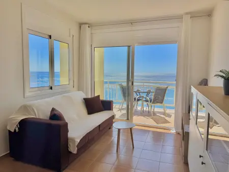 Bel appartement avec piscine, clim, WiFi et parking à 700m de la plage à Roses - Photo 9