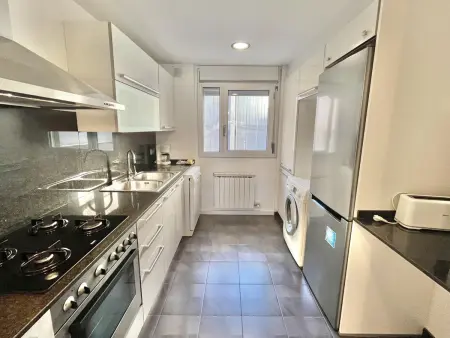 Spacieux Appartement à Roses, 650m de la Plage, Parking Privé et Terrasse - Photo 7