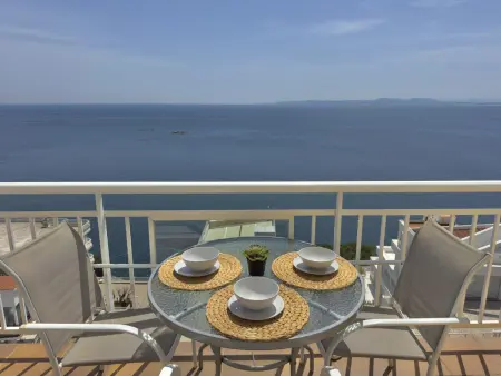 Bel appartement avec piscine, WiFi, clim et parking à 700m de la plage - Photo 2