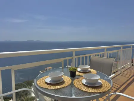 Bel appartement avec piscine, WiFi, clim et parking à 700m de la plage - Photo 4