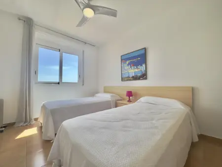 Bel appartement avec piscine, WiFi, clim et parking à 700m de la plage - Photo 14