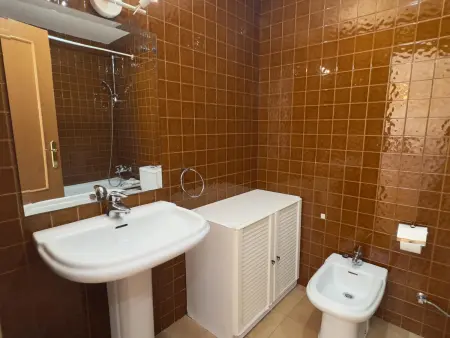 Bel appartement avec piscine, WiFi, clim et parking à 700m de la plage - Photo 16