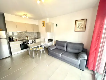 Appartement confortable à 400m de la plage avec parking et climatisation - Photo 2