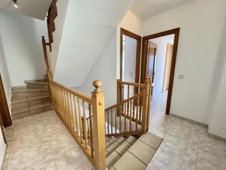 Maison 3 étages, piscine commune, vue mer, clim, proche plage et centre de Roses - Photo 14