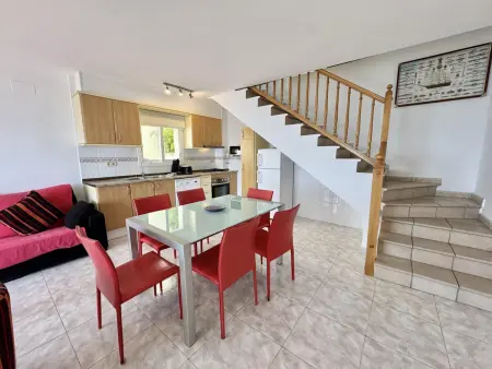 Maison 3 étages, piscine commune, vue mer, clim, proche plage et centre de Roses - Photo 15