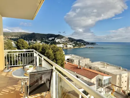 Bel appartement avec piscine, WiFi et parking à 10 min de la plage - Photo 12