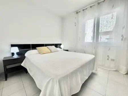 Bel appart. 1 ch, terrasse, parking, clim et wifi à Roses, à 300m de la plage - Photo 12