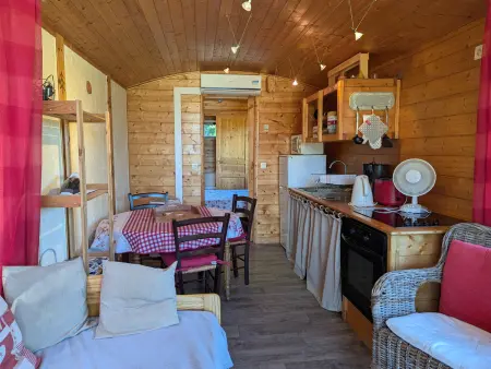 Roulotte cosy avec tout confort au cœur du Val de Loire, idéale pour découvrir les châteaux et la Sologne - Photo 9