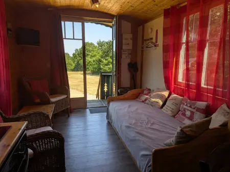 Roulotte cosy avec tout confort au cœur du Val de Loire, idéale pour découvrir les châteaux et la Sologne - Photo 13
