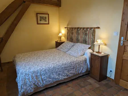 Charmante Maison Rurale avec Terrasse Privative, Proche A.77 et A.19, entre Gâtinais et Fontainebleau - Photo 4