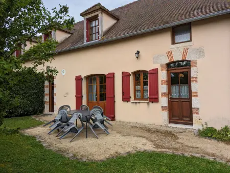 Charmante Maison Rurale avec Terrasse Privative, Proche A.77 et A.19, entre Gâtinais et Fontainebleau - Photo 17