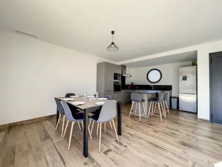 Maison avec Piscine Privée, Clim, Proche Plages - 6 Couchages - Photo 10