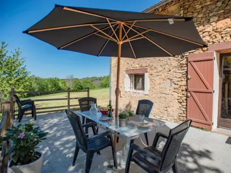 Le Tourel, Maison avec piscine privée à la campagne - Photo 1