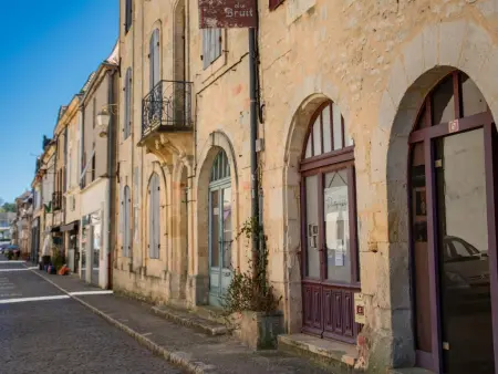 Le Tourel, Maison avec piscine privée à la campagne - Photo 35