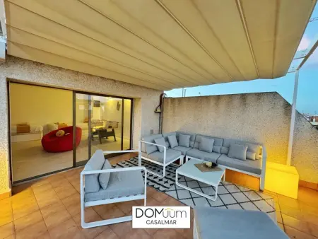 Penthouse familial à Salou : 3 chambres, terrasse, piscine, proche de Playa del Llevant et Port Aventura - Photo 10