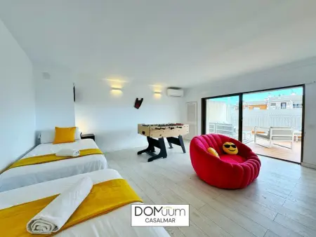 Penthouse familial à Salou : 3 chambres, terrasse, piscine, proche de Playa del Llevant et Port Aventura - Photo 16