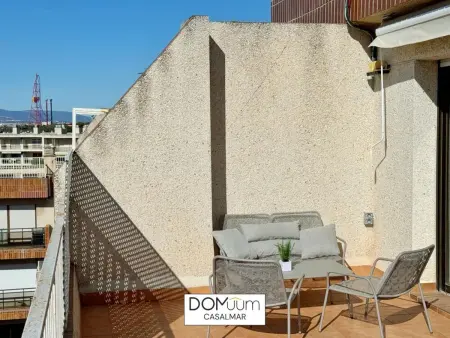 Penthouse familial à Salou : 3 chambres, terrasse, piscine, proche de Playa del Llevant et Port Aventura - Photo 35