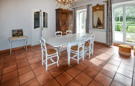 Maison 10 personnes à Entraigues sur la Sorg - Photo 3