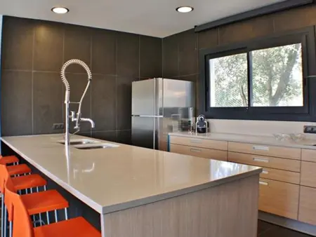 Maison de vacances à Begur avec piscine privée, jacuzzi, jardin et parking - Photo 9
