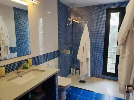 Maison de vacances à Begur avec piscine privée, jacuzzi, jardin et parking - Photo 20