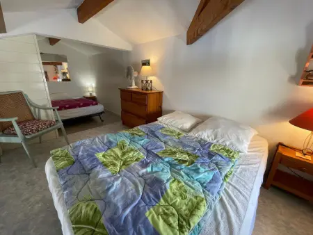 Maison de vacances avec piscine, terrasse et coin détente en forêt, proche plage! - Photo 4