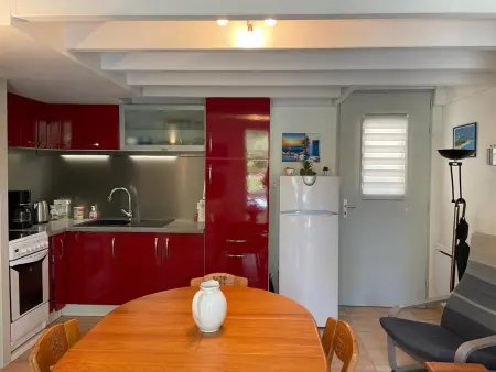 Maison de vacances avec piscine, terrasse et coin détente en forêt, proche plage! - Photo 7