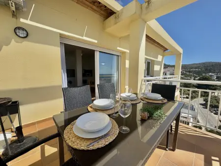 Appartement à Roses avec piscine, WiFi, clim et parking, proche plage - Photo 3