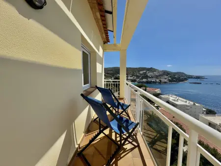 Appartement à Roses avec piscine, WiFi, clim et parking, proche plage - Photo 6