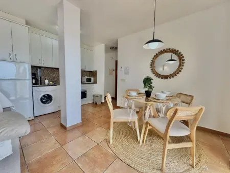 Appartement à Roses avec piscine, WiFi, clim et parking, proche plage - Photo 12