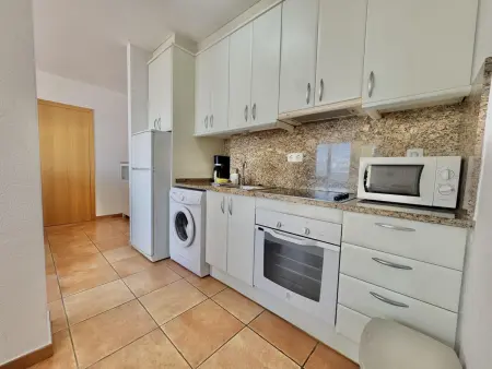 Appartement à Roses avec piscine, WiFi, clim et parking, proche plage - Photo 14