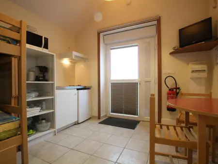 Studio atypique à La Hague, accès PMR, animaux acceptés et WiFi - Photo 7