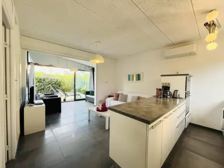 Appartement climatisé, 2 chambres, terrasse, à 100m de la plage à Lumio - Photo 6