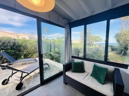 Appartement climatisé, 2 chambres, terrasse, à 100m de la plage à Lumio - Photo 7