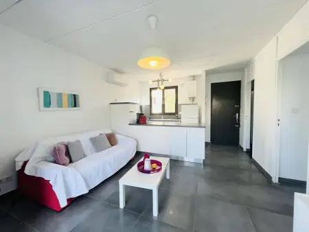 Appartement climatisé, 2 chambres, terrasse, à 100m de la plage à Lumio - Photo 10