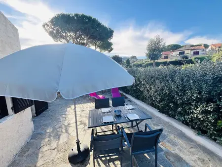 Appartement climatisé, 2 chambres, terrasse, à 100m de la plage à Lumio - Photo 32
