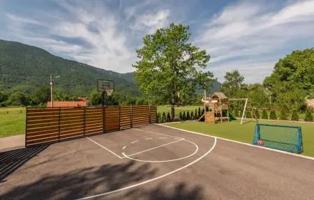 Amazing home in Rizvanusa, Maison 8 personnes à Gospic - Photo 13