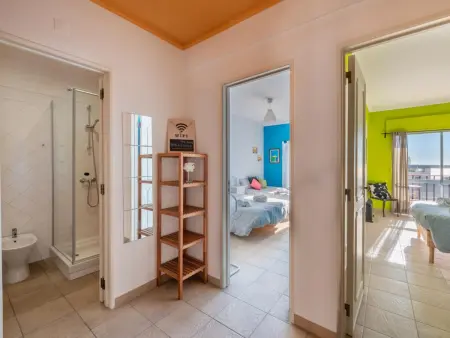 Appartement moderne 2 chambres en bord de mer à Quarteira - Photo 12