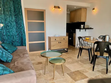 Studio moderne avec parking et climatisation à Cavalaire-sur-Mer - Photo 3