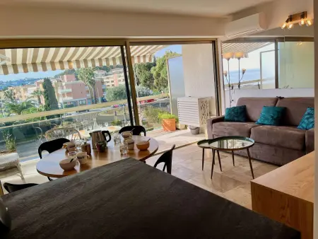 Studio moderne avec parking et climatisation à Cavalaire-sur-Mer - Photo 8