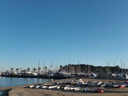 Studio moderne avec parking et climatisation à Cavalaire-sur-Mer - Photo 15