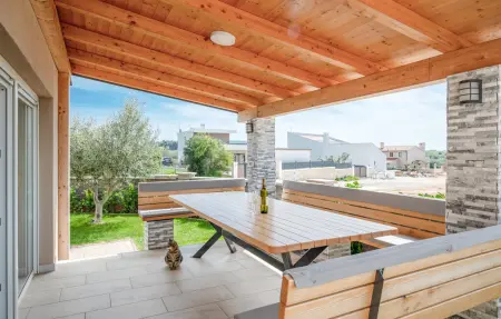 Maison 8 personnes à Vodnjan - Photo 1