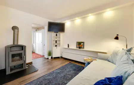 A Modern House In Nature, Maison 4 personnes à Gornja Vlahinicka - Photo 3
