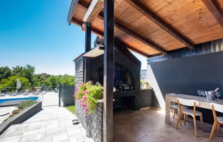 A Modern House In Nature, Maison 4 personnes à Gornja Vlahinicka - Photo 19